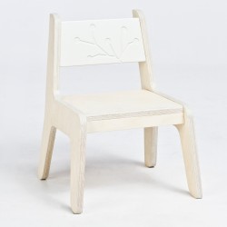 https://www.alfredetcompagnie.com/12336-home_default/kids-chair-natural-white.jpg