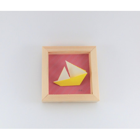 Cadre origami bateau jaune