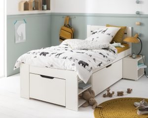 Une chambre de grand avec un superbe lit enfant design !