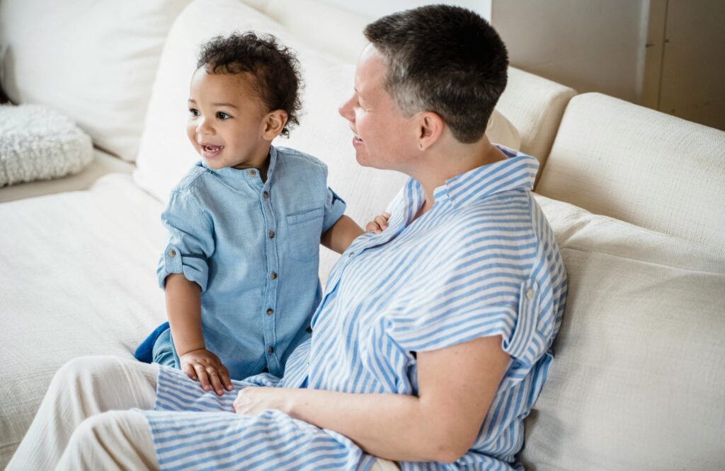Comment aider bébé à apprivoiser ses émotions dès le plus jeune âge ?