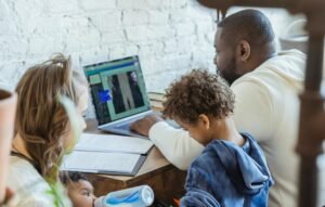 Comment concilier parentalité et vie professionnelle sans culpabiliser ?