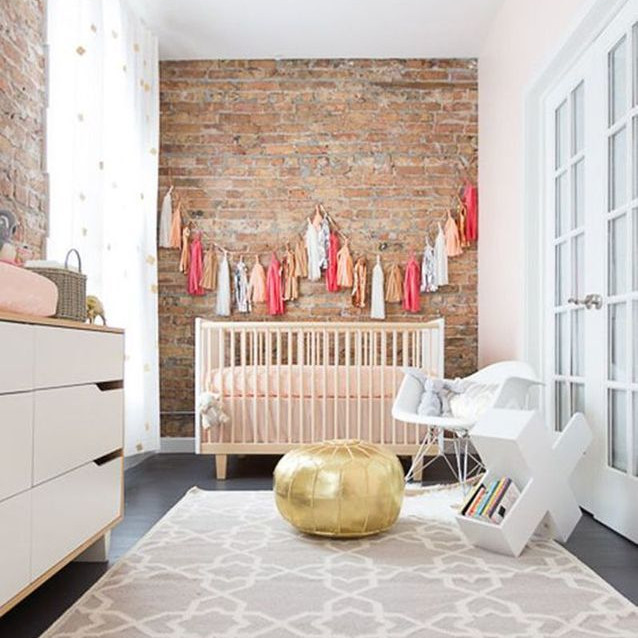 Quelle ambiance pour la décoration d'une chambre de bébé fille